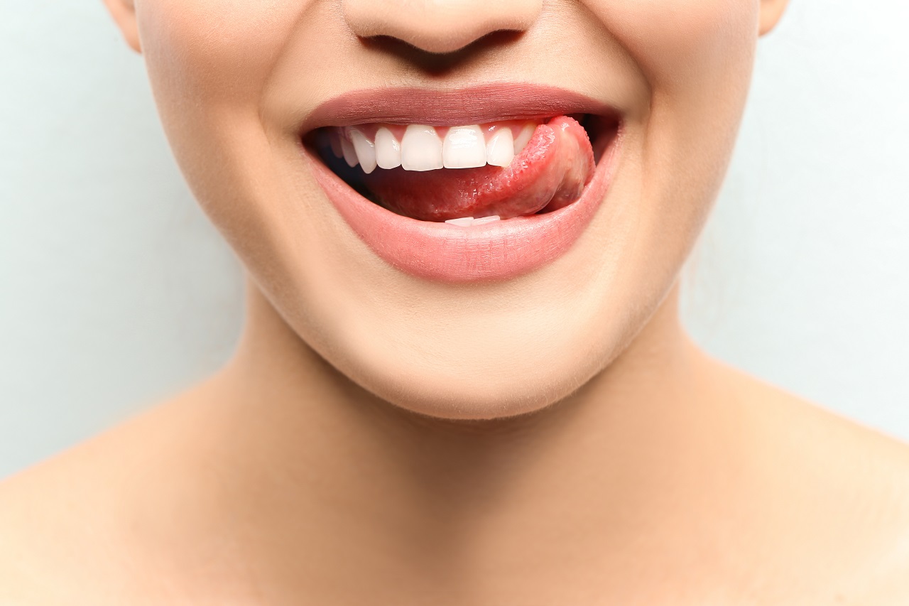 Zapobieganie chorób dziąseł – jak mogą pomóc dentyści?